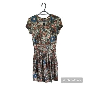 Peruvian Connection Wanderlust Dress XS Short Sleeve Knit‎ Floral Pockets Boho